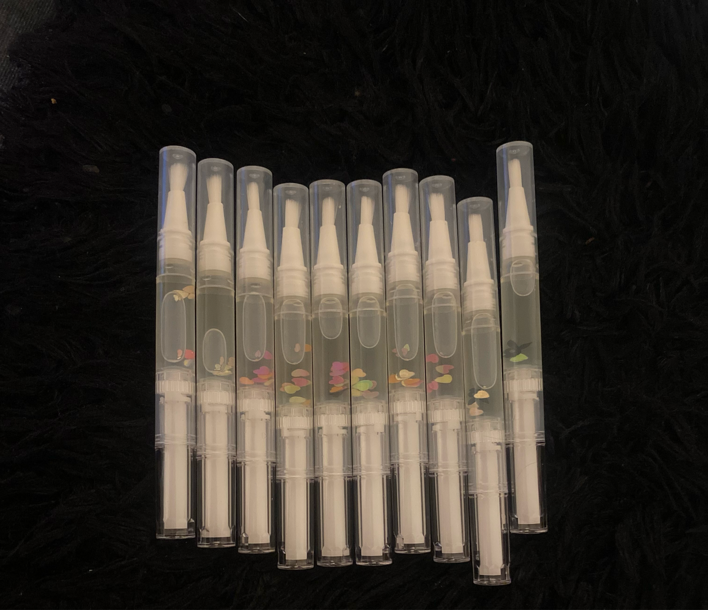 (1) 5 Cuticle Oil Pens