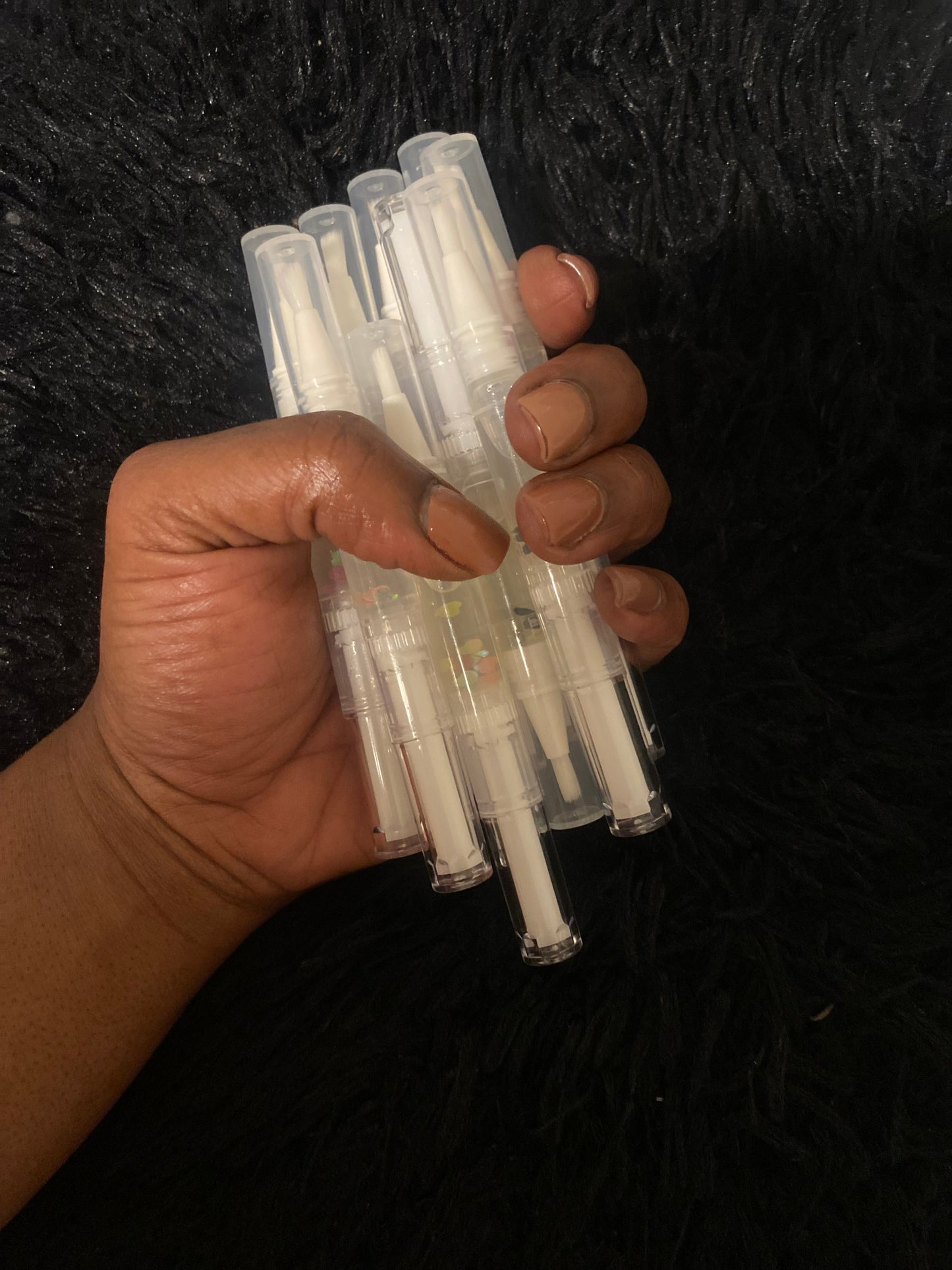 (1) 5 Cuticle Oil Pens